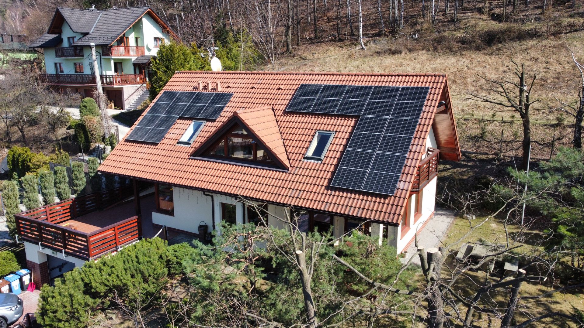 bank-pradu-fotowoltaika-panele-sloneczne-zestaw-powietrze-grzanie-niezaleznosc